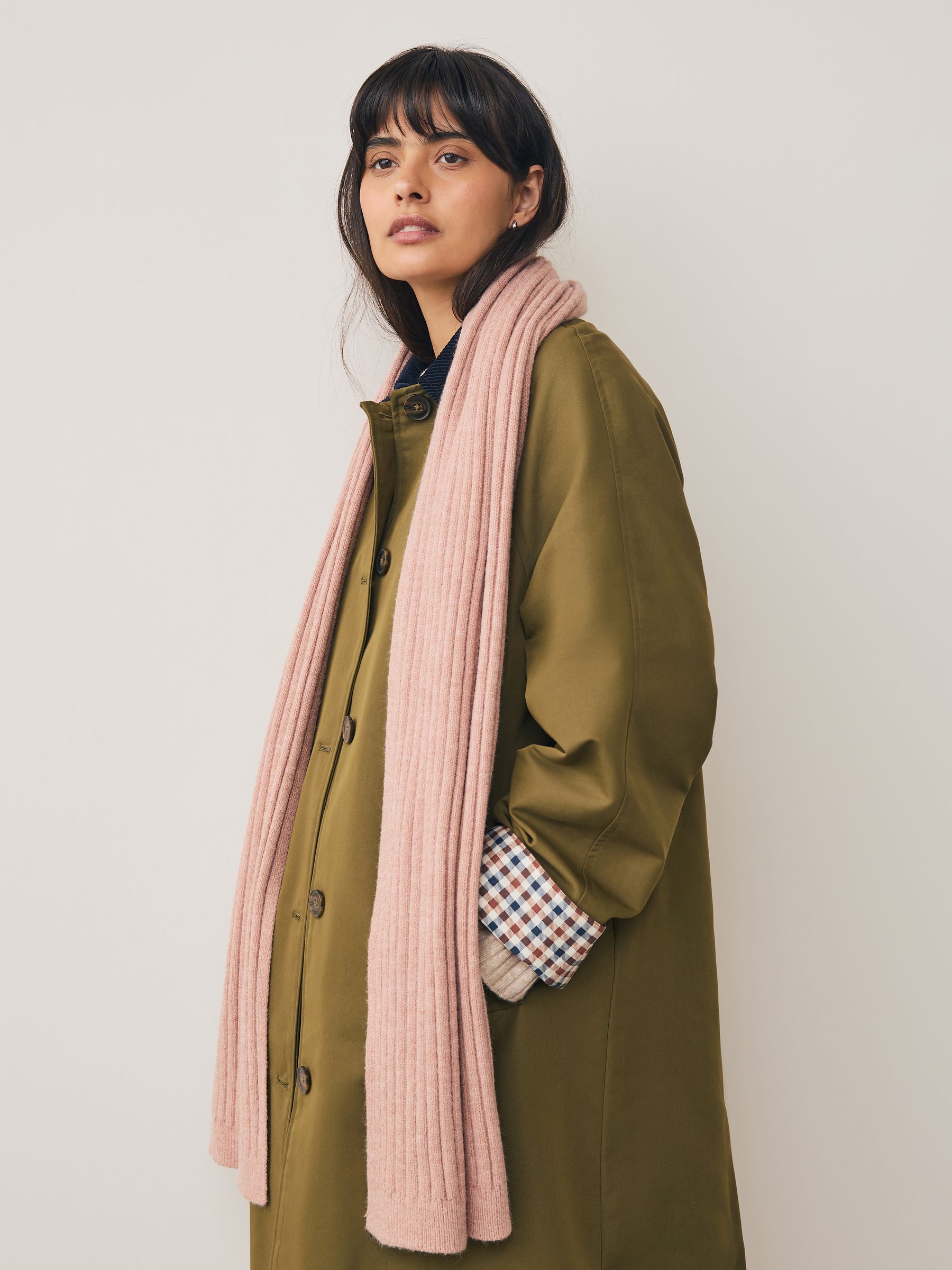 Pink - Knitted ribbed scarf