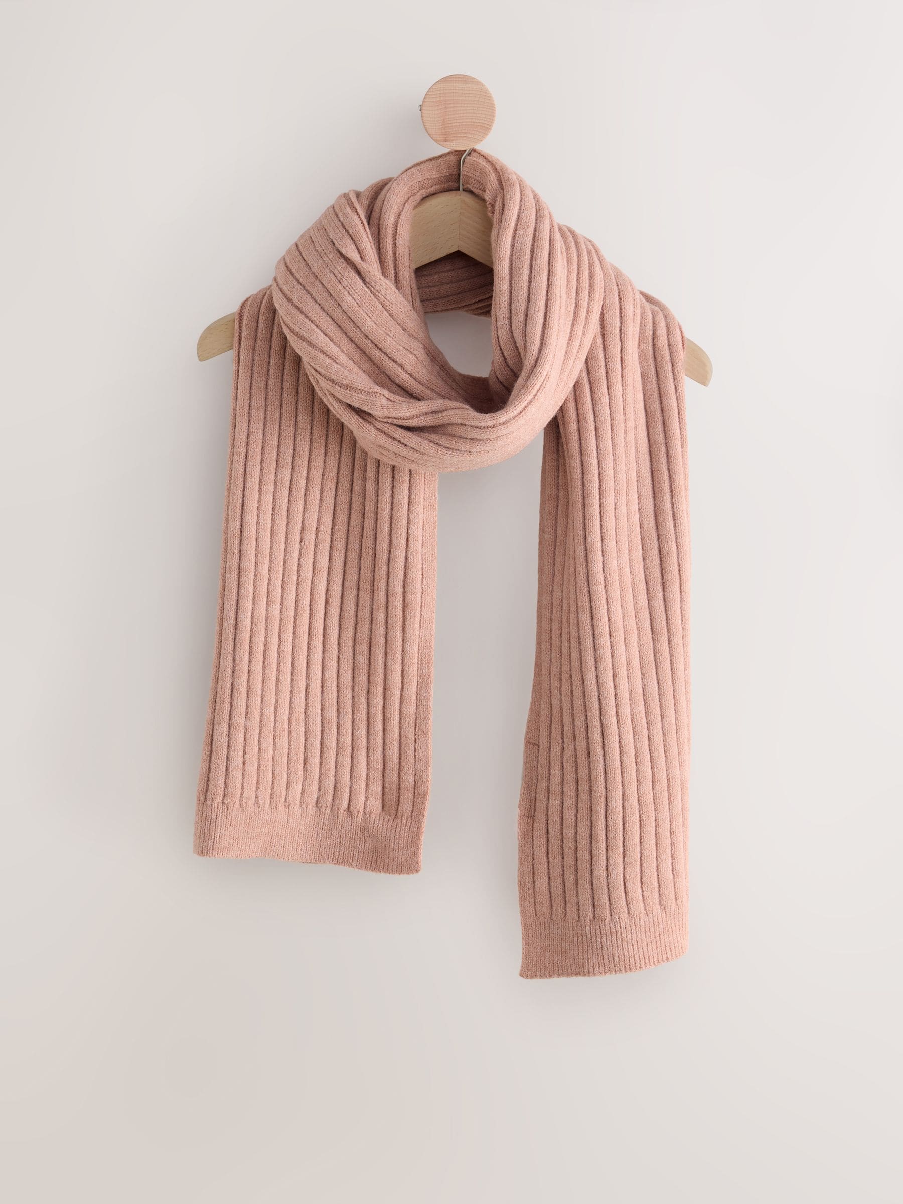 Pink - Knitted ribbed scarf