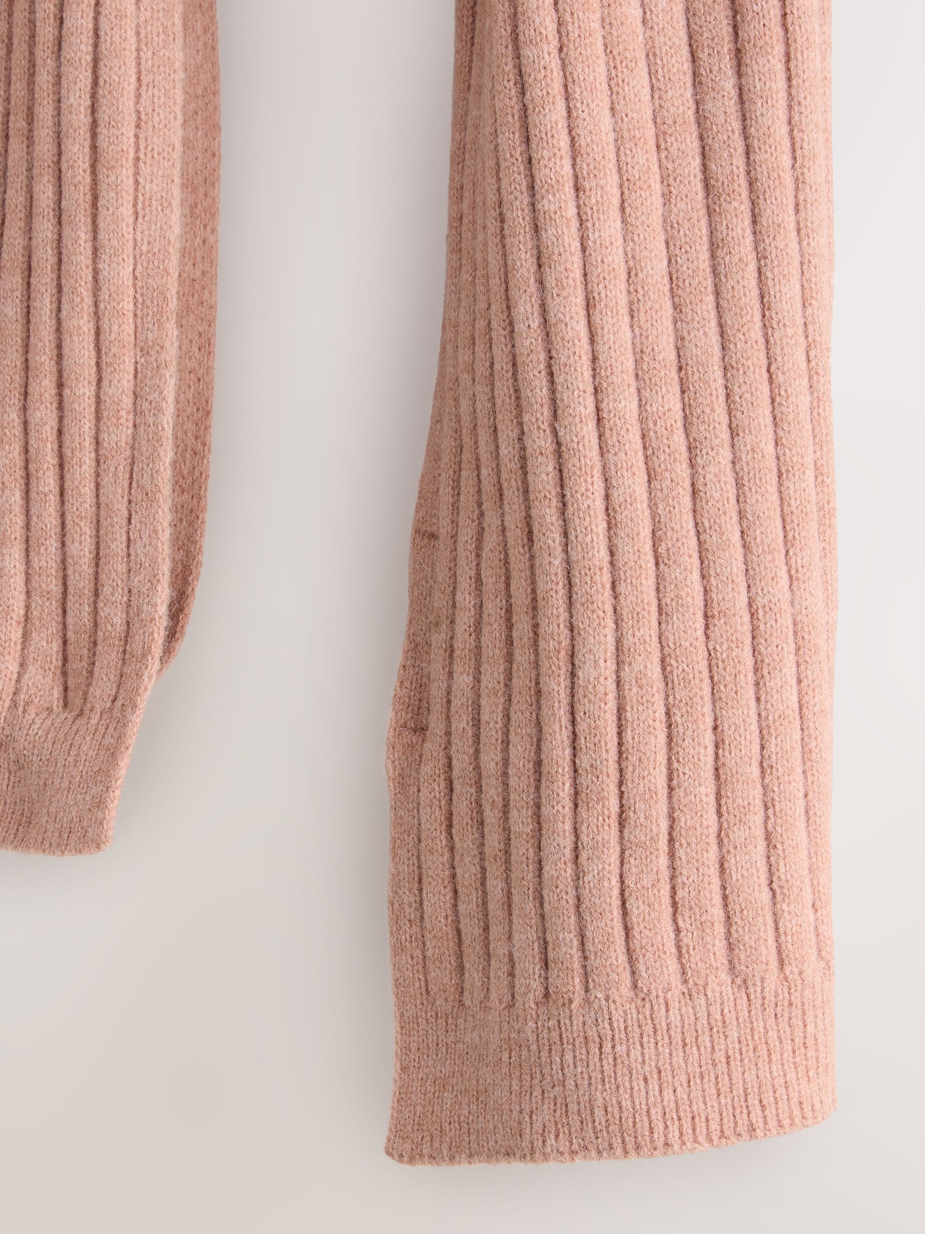 Pink - Knitted ribbed scarf