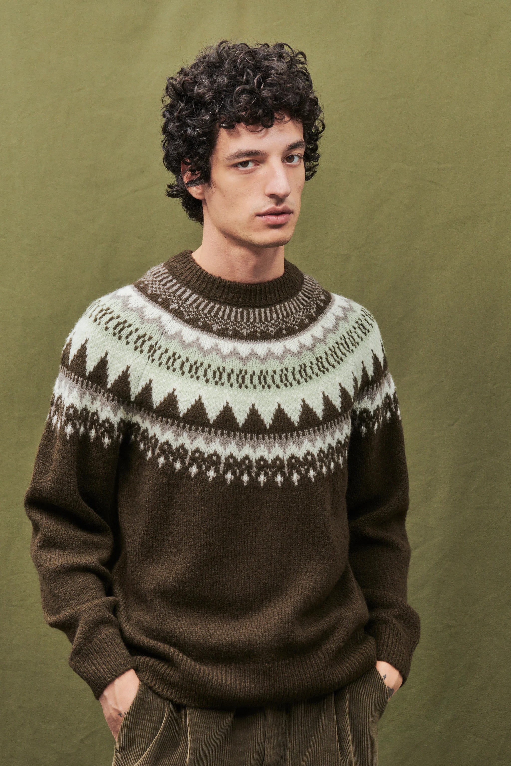Men’s Dark Brown Fairisle Crew Neck Sweater