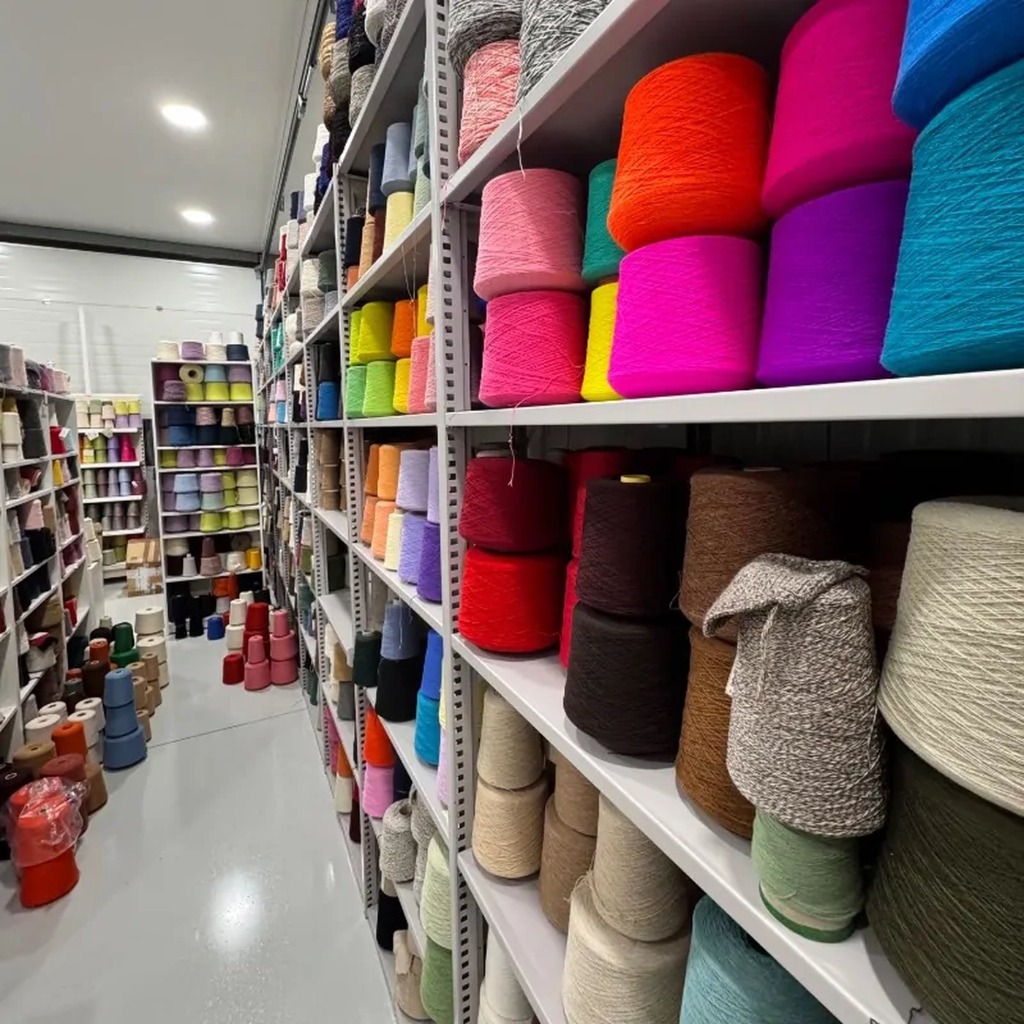 Sourcing Yarn & Materials Warehouse