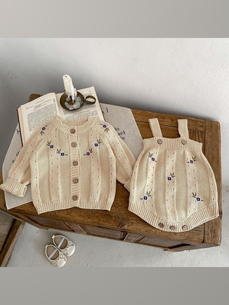 Beige Organic Cotton Viola Embroidery Baby Set