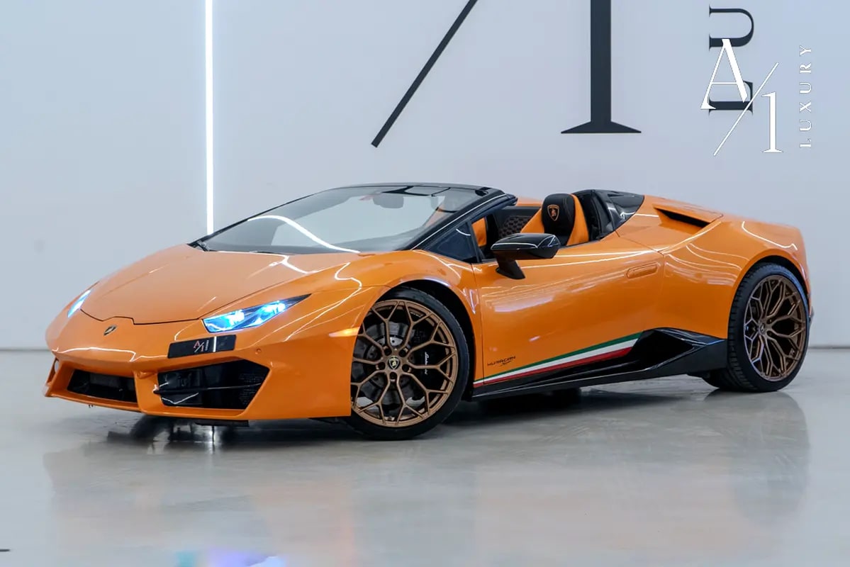 2019 Lamborghini Huracan Spyder, Excellent Condition, 580HP, Canadian Spec