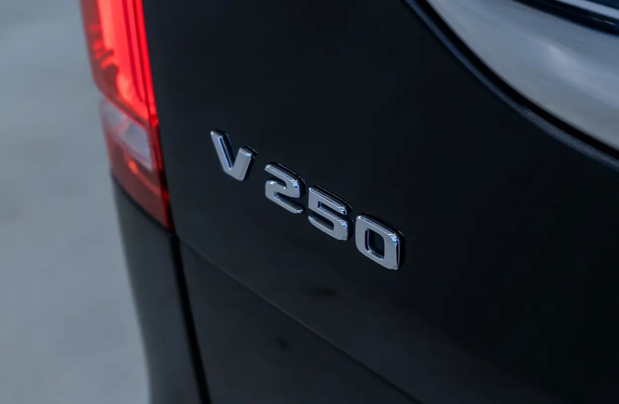 2021 Mercedes-Benz V 250, Falcon Edition, Excellent Condition, GCC Specs - Thumbnail 6