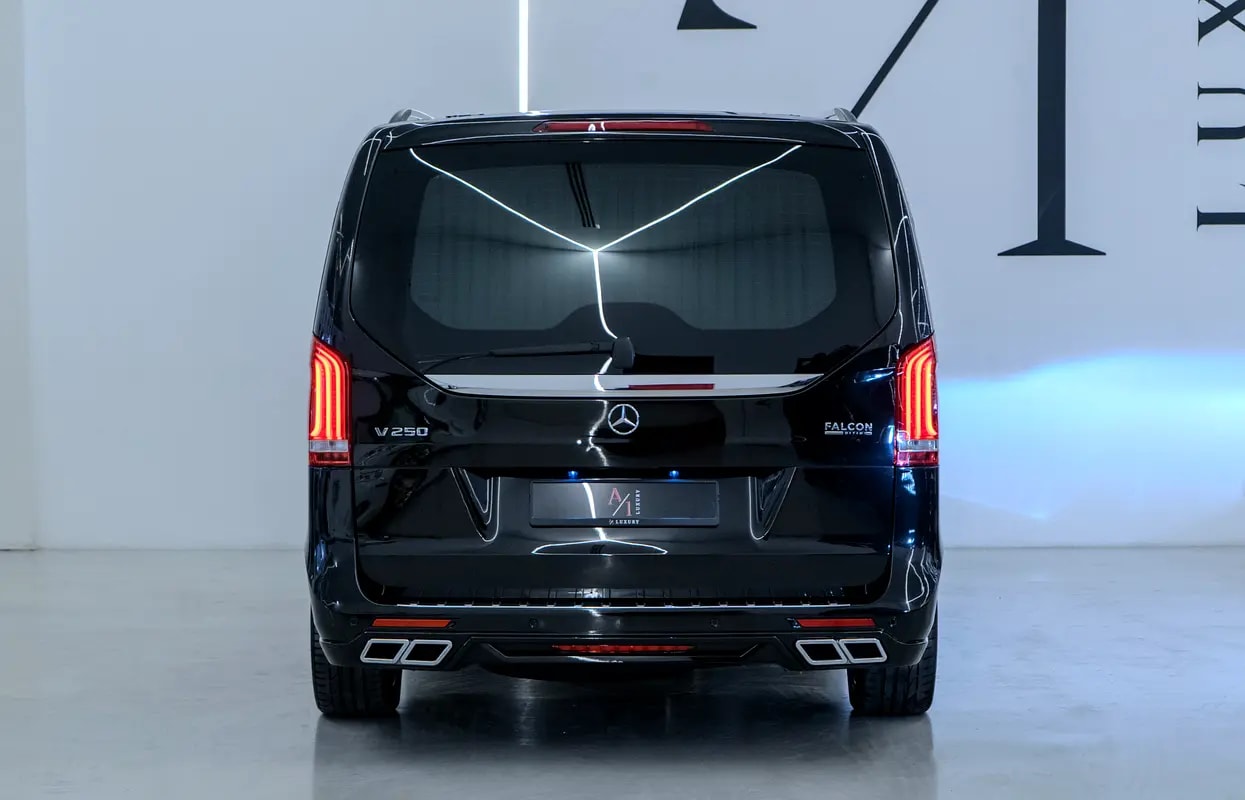2021 Mercedes-Benz V 250, Falcon Edition, Excellent Condition, GCC Specs - Thumbnail 5