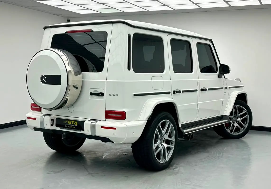 2022 Mercedes-Benz G63 AMG, Service History, 1 Year Warranty, Excellent Condition, Korean - Thumbnail 6