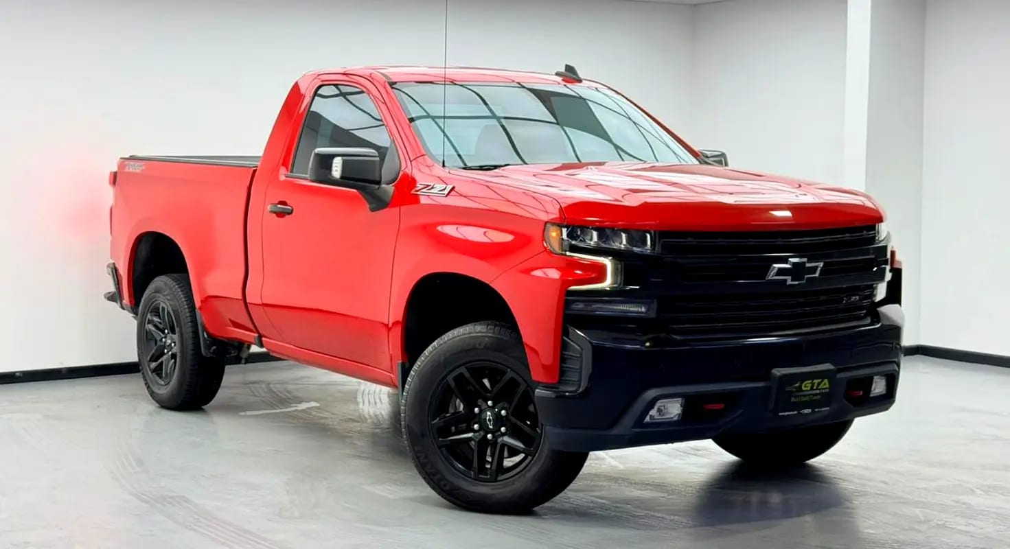 2021 Chevrolet Silverado LT Trail Boss, 1 Year Unlimited Km Warranty, Full Service History, GCC - Thumbnail 3