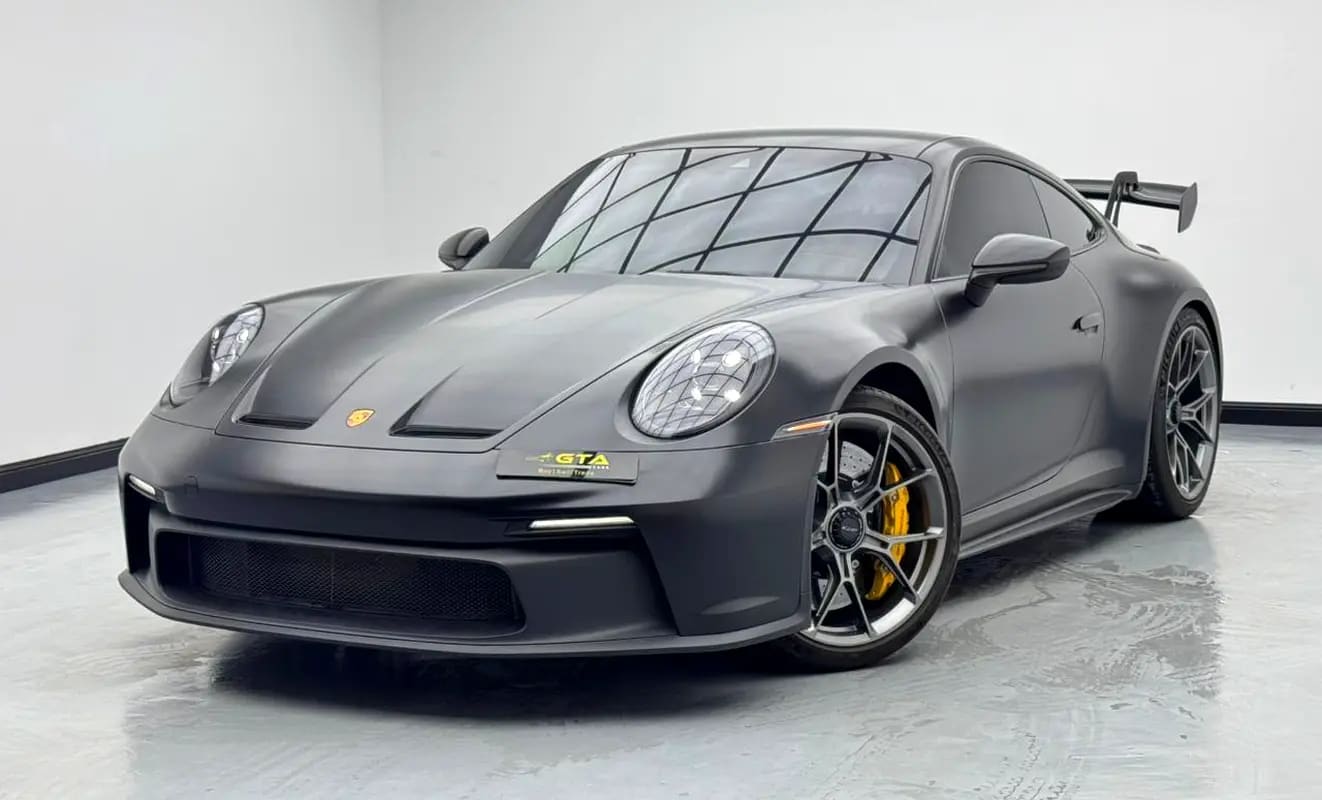 2022 Porsche 911 GT3, Porsche Service History, 27/11/2027 Porsche Warranty, Clean Title, Canadian - Thumbnail 1
