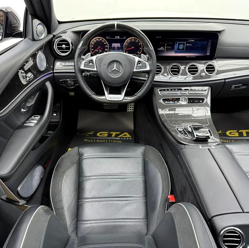 2018 Mercedes Benz E63 S AMG, Full Service History, Carbon Fiber Package, Excellent Condition, GCC - Thumbnail 8