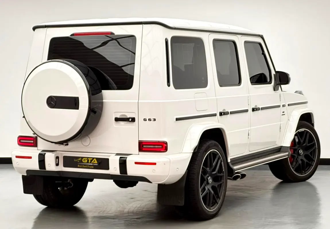 2023 Mercedes-Benz G63 AMG Double Night Pack, 03/2028 Mercedes Warranty + Service Contract, FSH, GCC - Thumbnail 4