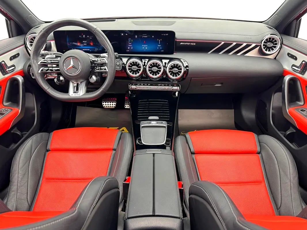 2024 Mercedes-Benz A 35 AMG, June/2029 Mercedes Warranty + Service Contract, FSH, GCC - Thumbnail 10