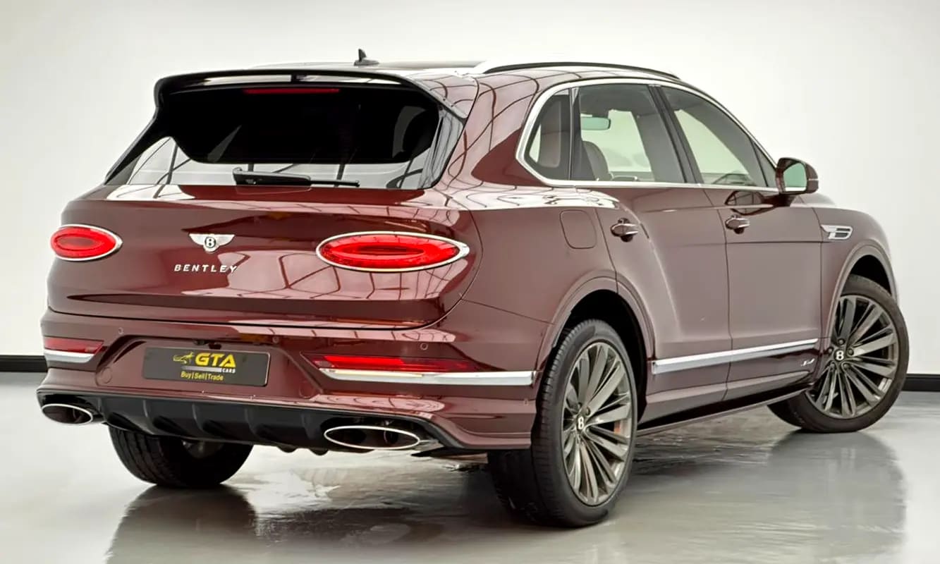 2021 Bentley Bentayga W12 Speed, 05/2027 Warranty, 09/2027 Service Contract, FSH, GCC - Thumbnail 4