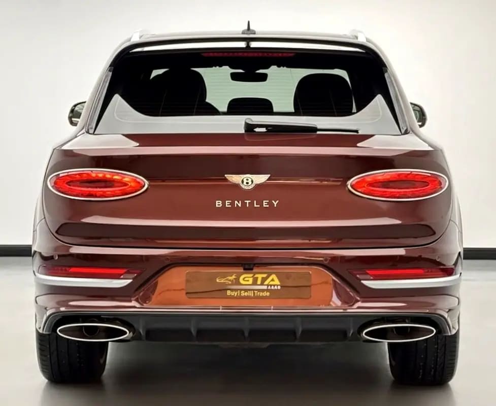 2021 Bentley Bentayga W12 Speed, 05/2027 Warranty, 09/2027 Service Contract, FSH, GCC - Thumbnail 5