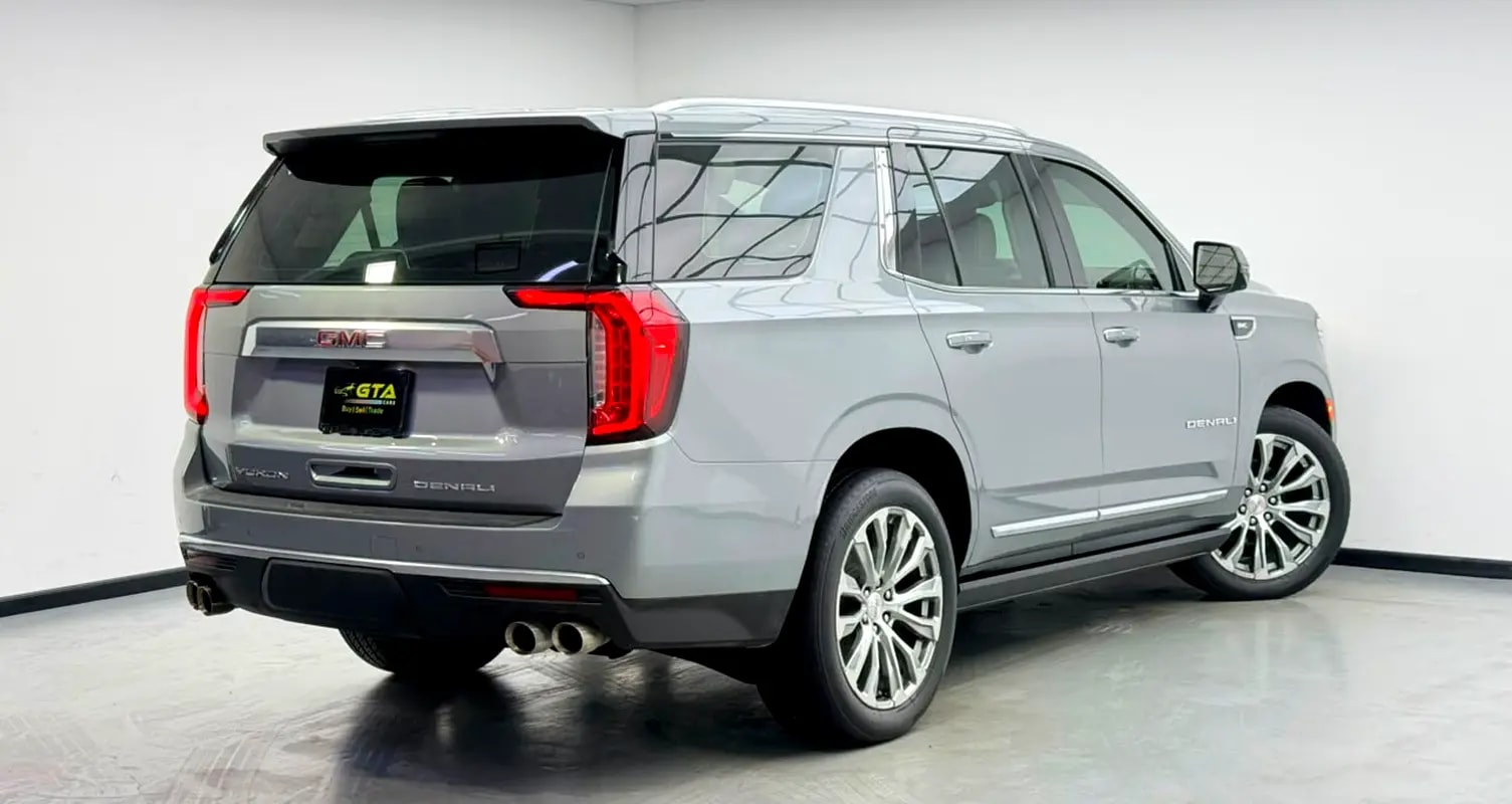 2023 GMC Yukon Denali, Jan/2029 GMC Warranty + Service Contract, Full GMC Service History, GCC - Thumbnail 4
