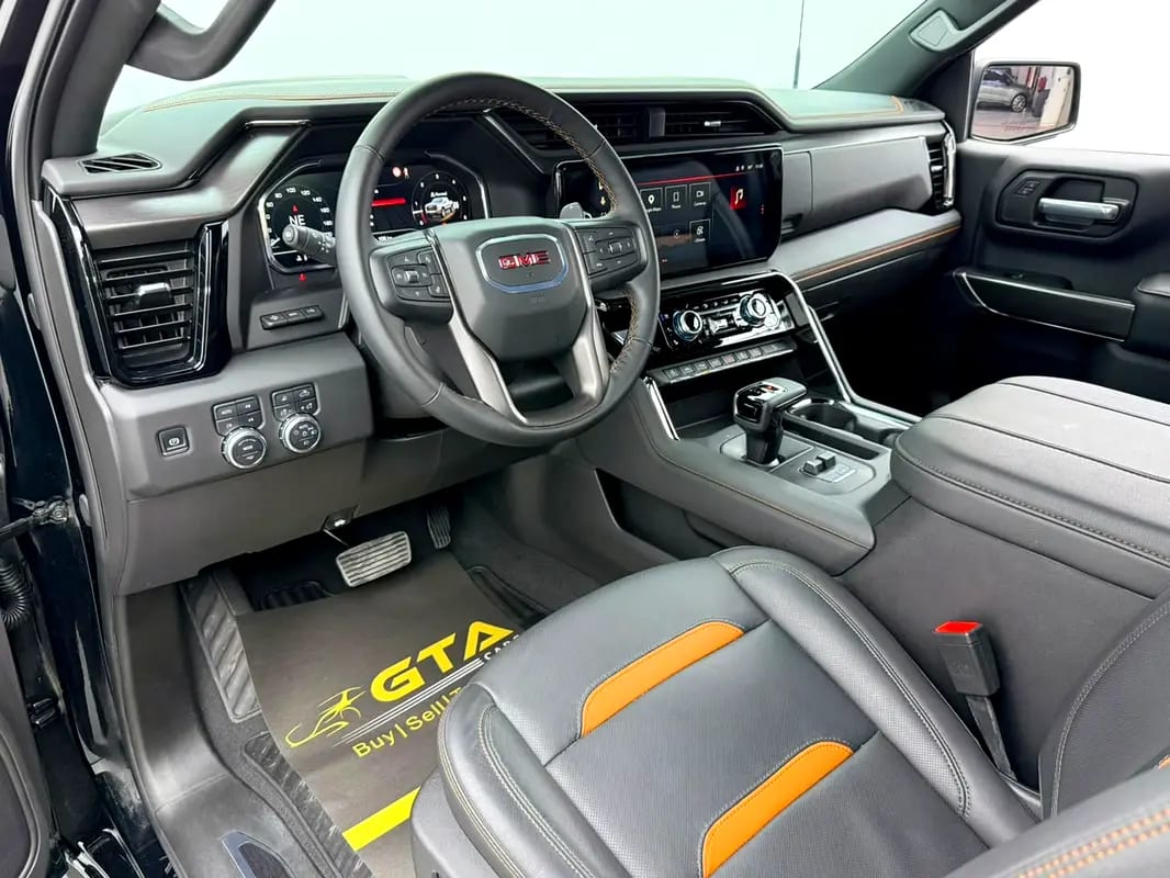 2025 GMC Sierra AT4, Oct/2028 GMC Warranty, Full GMC Service History, GCC - Thumbnail 8