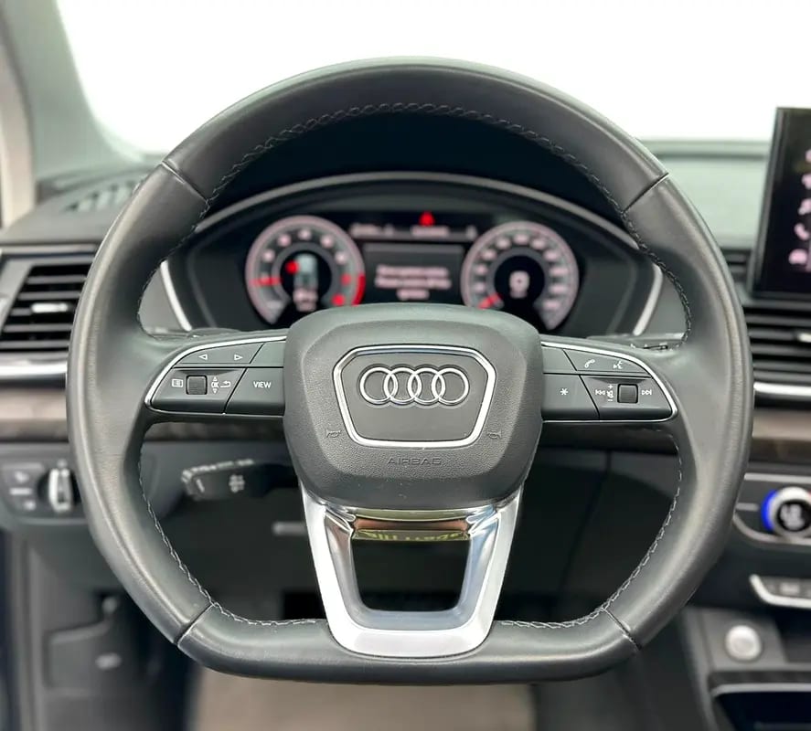 2022 Audi Q5 S-Line 45TFSI Quattro, 1 Year Warranty, Oct/2026 Audi Service Contract, GCC - Thumbnail 9