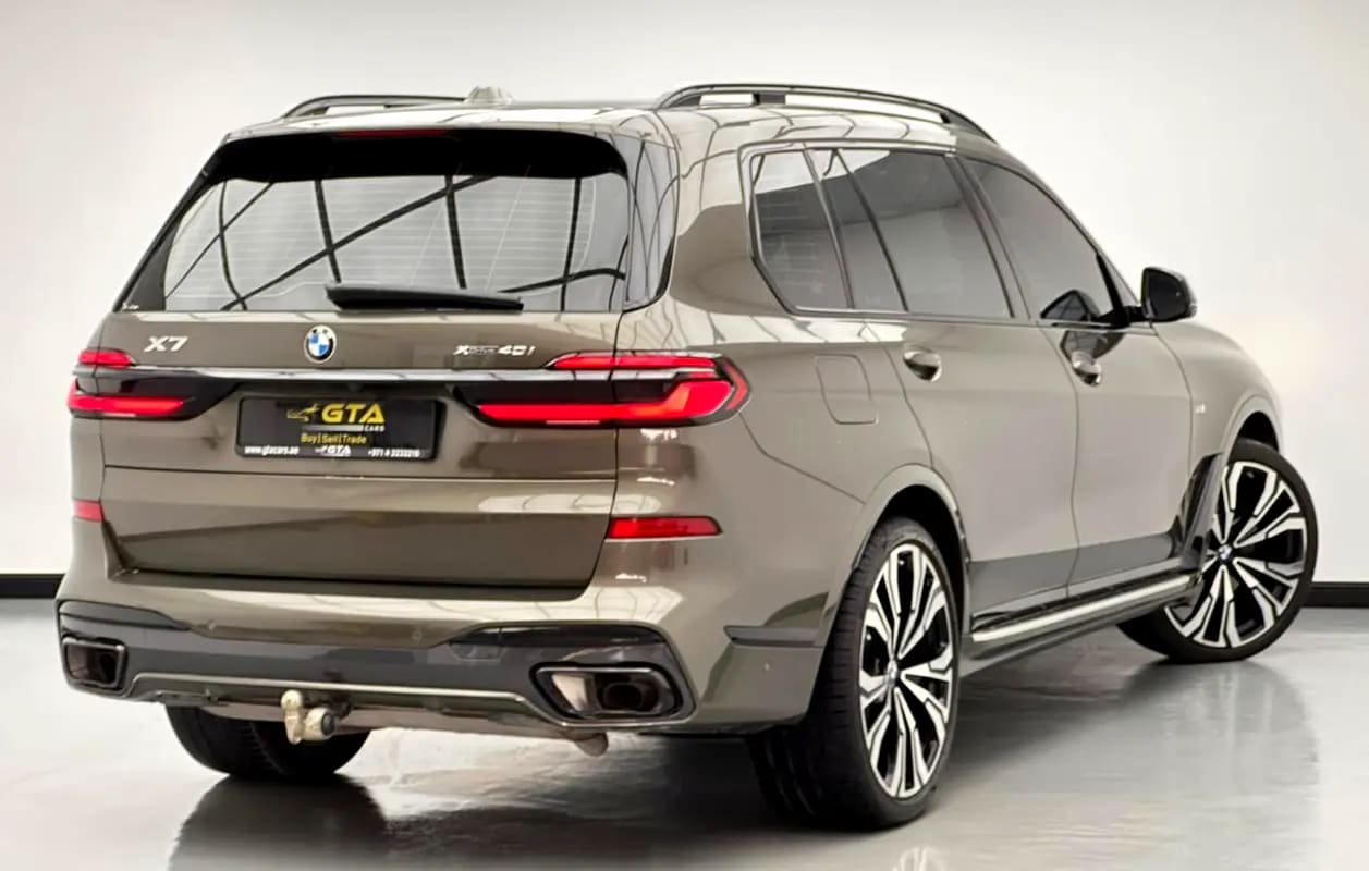 2024 BMW X7 xDrive40i M-Sport, 10/2028 BMW Warranty,10/2029 Service Pack, GCC - Thumbnail 6