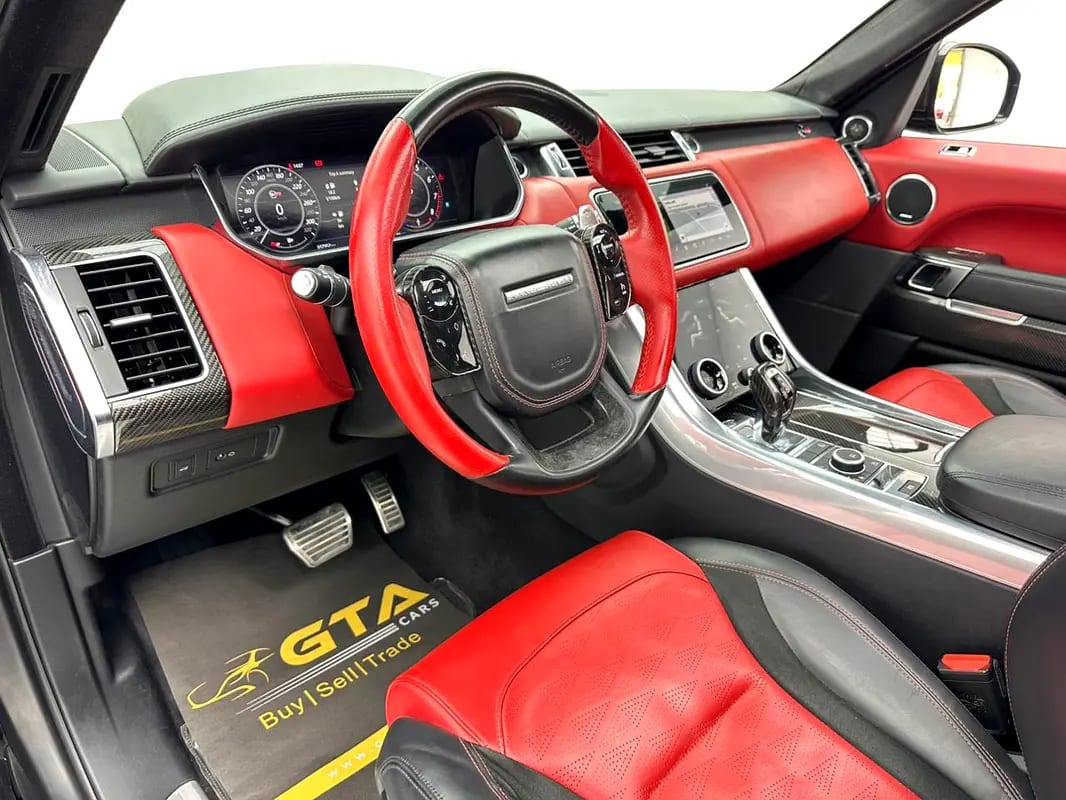 2019 Range Rover Sport SVR Carbon Edition, 1 Year Warranty Unlimited Km, Full Service History, GCC - Thumbnail 9