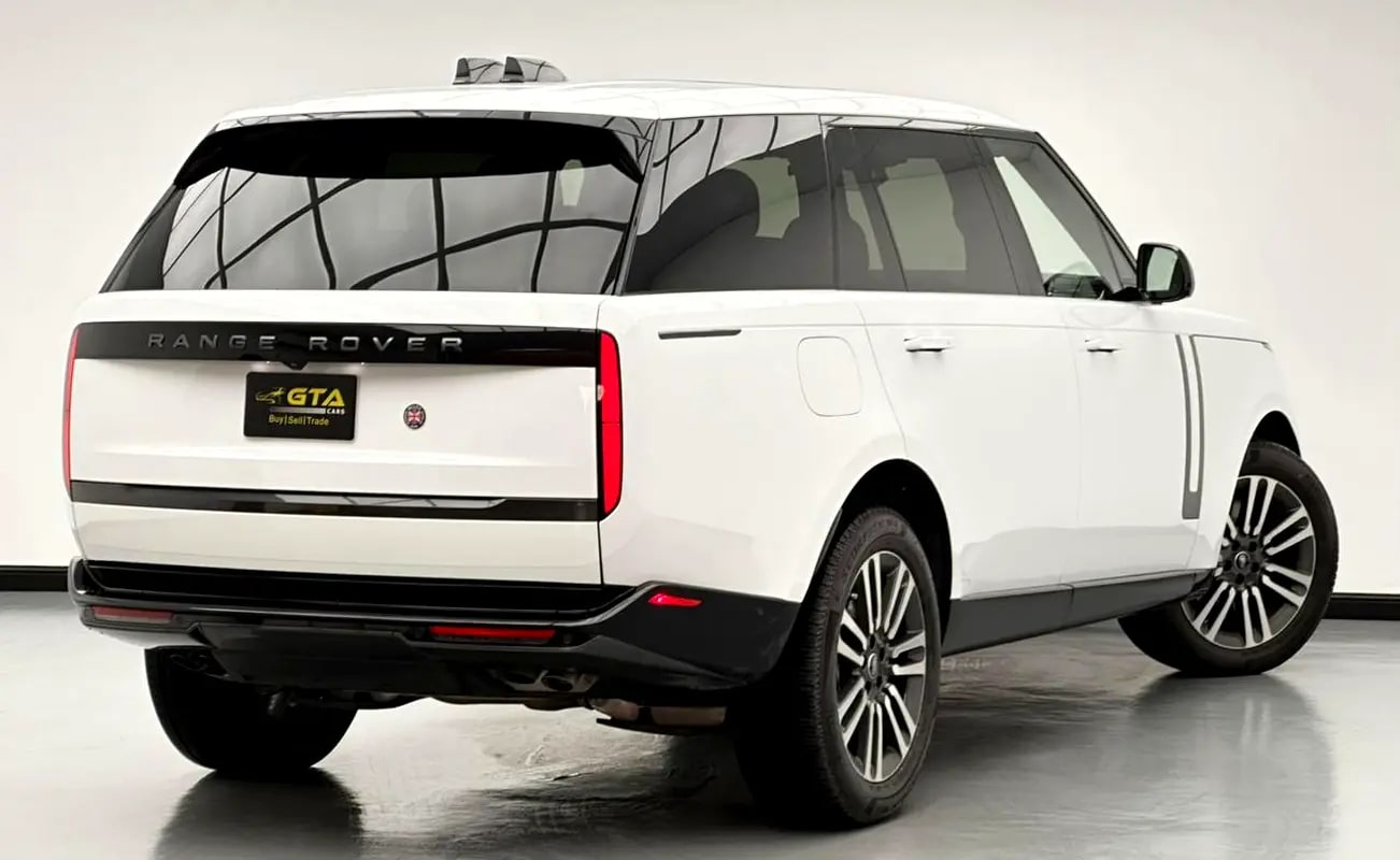 2025 Land Rover Range Rover SE P530 LWB, Warranty, Excellent Condition - Thumbnail 5