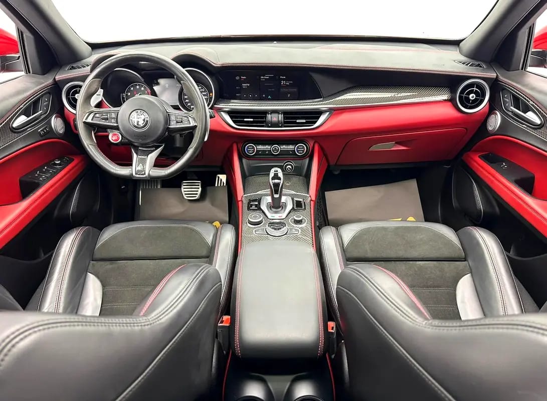 2020 Alfa Romeo Stelvio Quadrifoglio, Nov/2026 Alfa Romeo Warranty + Service Contract, FSH, GCC - Thumbnail 10