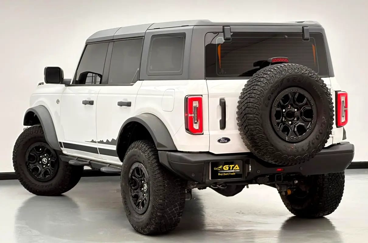 2022 Ford Bronco Wildtrak, Dec/2027 Ford Warranty + Service Pack, Ford Full Service History, GCC - Thumbnail 4
