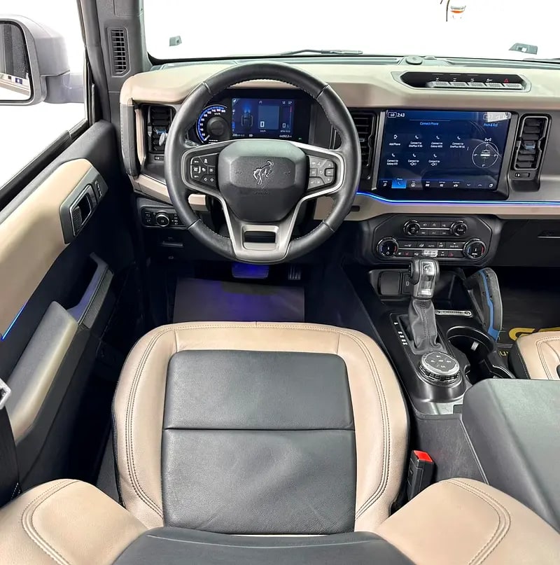 2022 Ford Bronco Wildtrak, Dec/2027 Ford Warranty + Service Pack, Ford Full Service History, GCC - Thumbnail 8