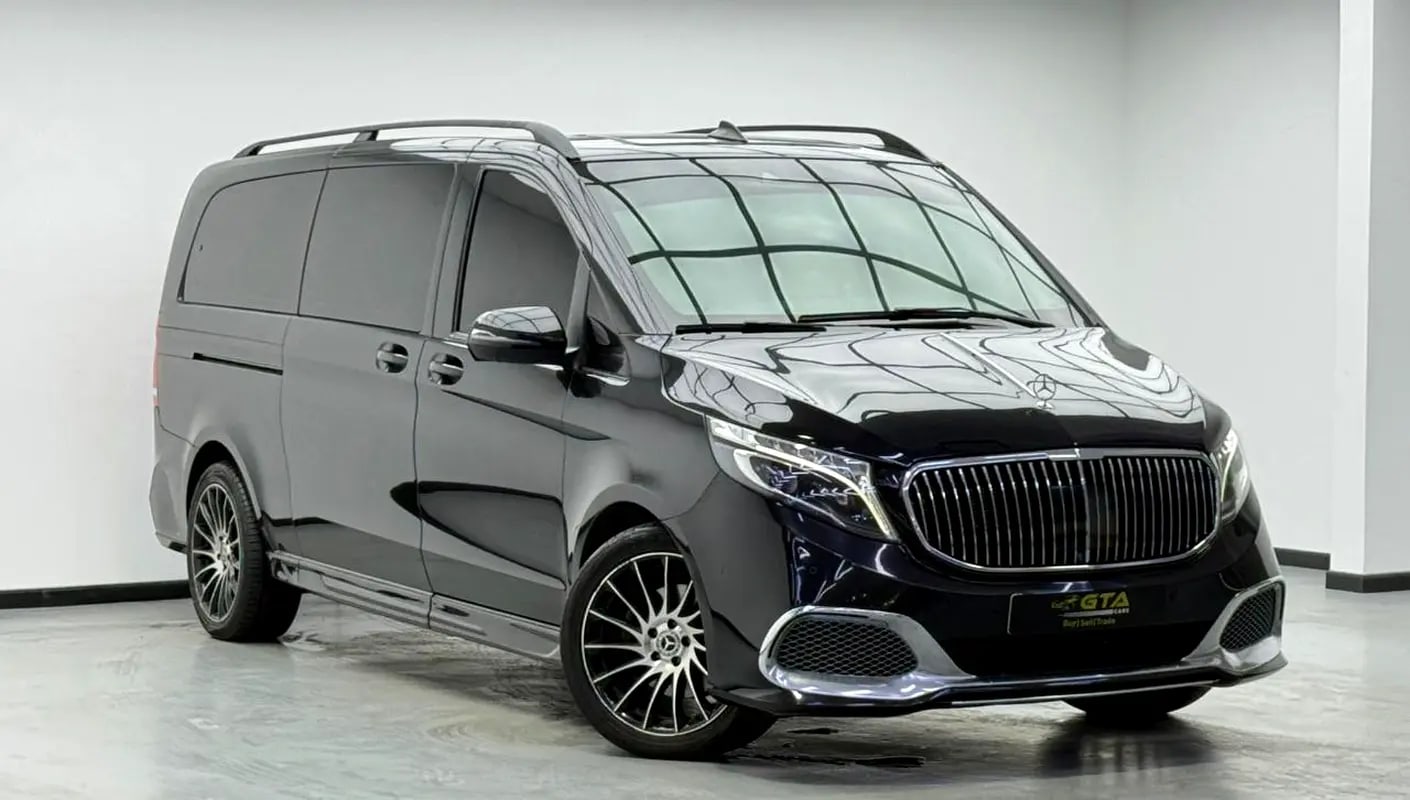 2023 Mercedes-Benz V250 Line Conversion, 1 Year Warranty Unlimited KM, Full Service History, GCC - Thumbnail 3