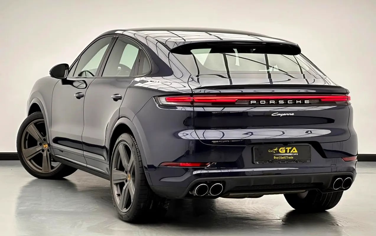 2024 Porsche Cayenne Coupe, Feb/2027 Porsche Warranty, Porsche Full Service History, GCC - Thumbnail 4