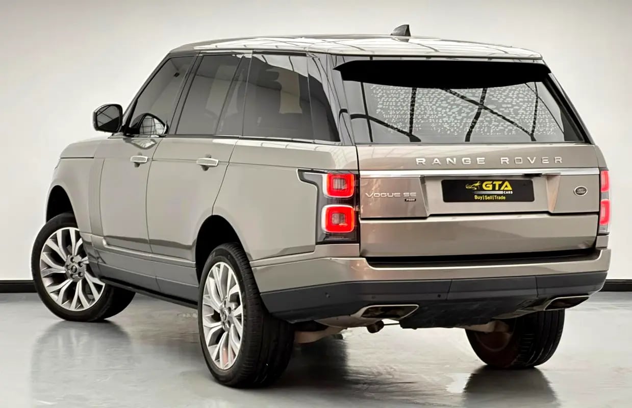 2020 Range Rover Vogue SE P525, 03/2026 Range Rover Warranty, 07/2028 Service Contract, FSH, GCC - Thumbnail 4