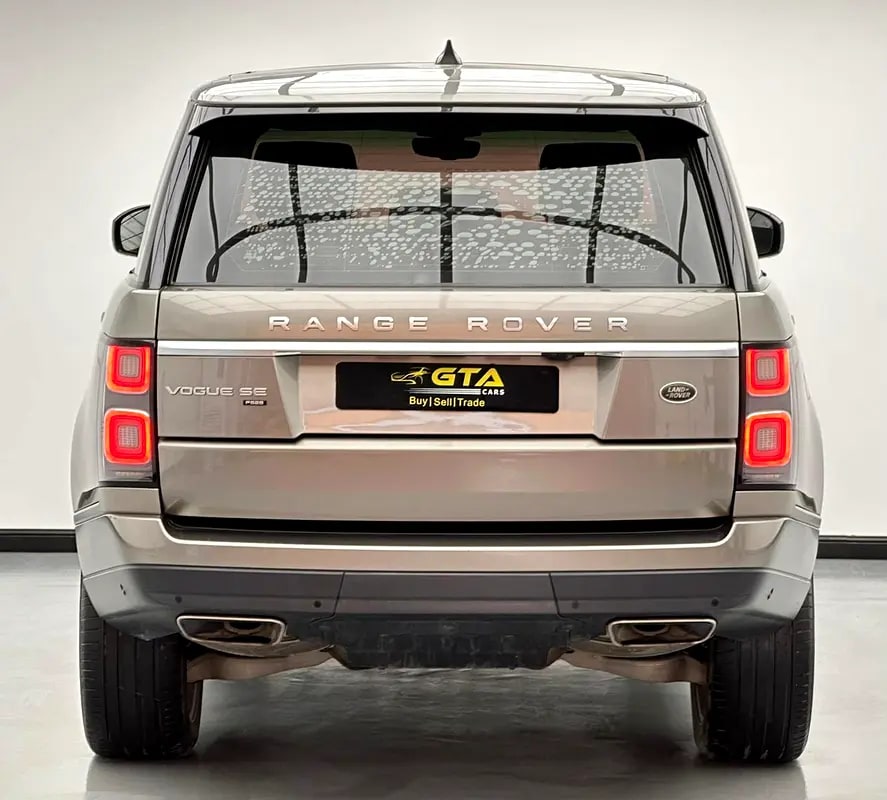 2020 Range Rover Vogue SE P525, 03/2026 Range Rover Warranty, 07/2028 Service Contract, FSH, GCC - Thumbnail 5