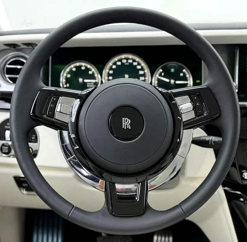 2024 Rolls Royce Phantom Series 2, Rolls Royce Warranty till 04/2028 + Service Contract, GCC - Thumbnail 8