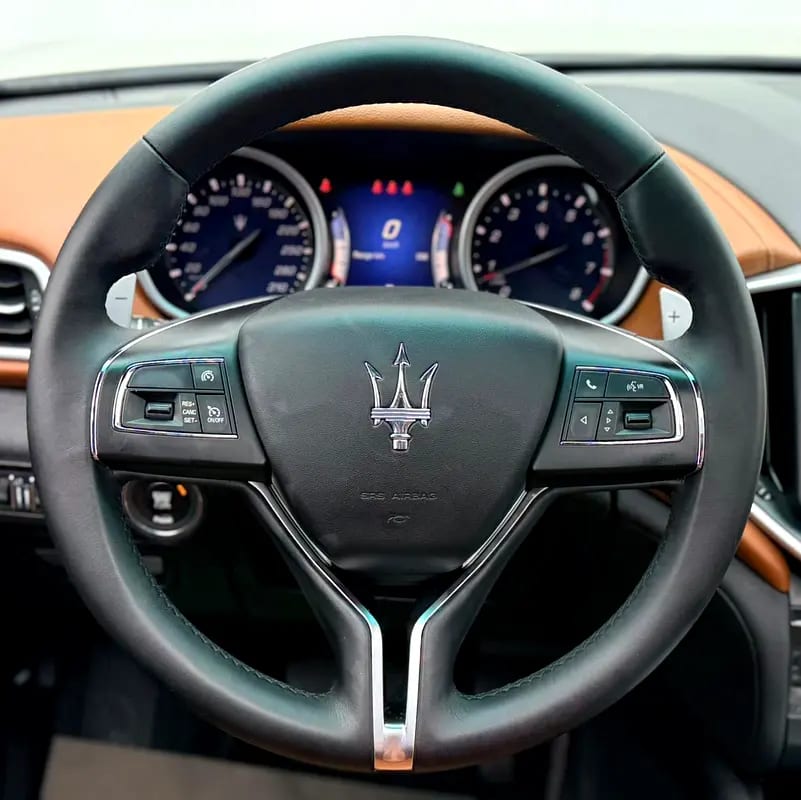 2016 Maserati Ghibli Q4, Full Maserati Service History, Excellent Condition, GCC - Thumbnail 7