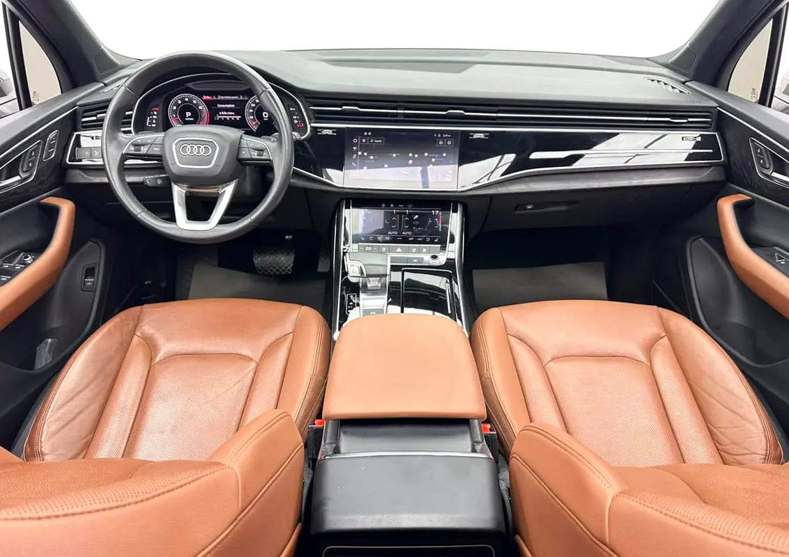 2022 Audi Q7 55 TFSI Quattro S-Line, 1 Year Warranty Unlimited KM, Service History, GCC - Thumbnail 10