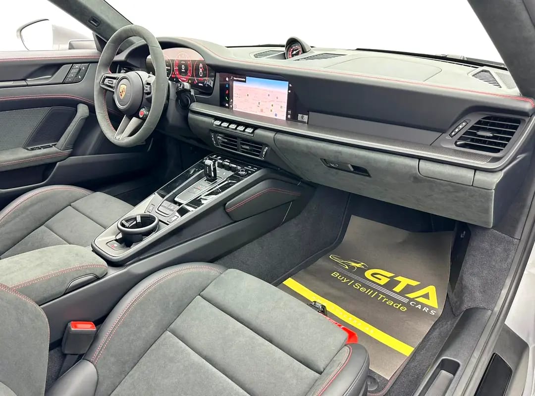 2026 Porsche 911 Carrera GTS T-Hybrid, 2 Years Porsche Warranty, Excellent Condition, GCC - Thumbnail 10