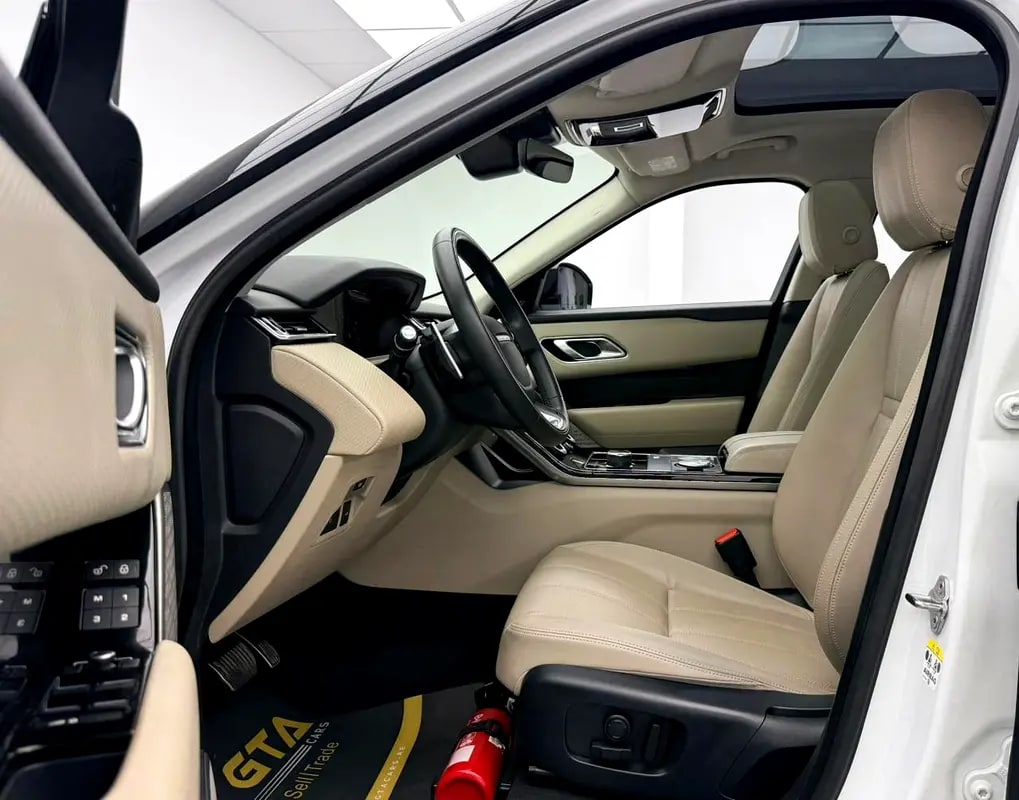 2020 Range Rover Velar P250 SE Dynamic, Warranty, Fully Loaded, Excellent Condition, GCC - Thumbnail 8