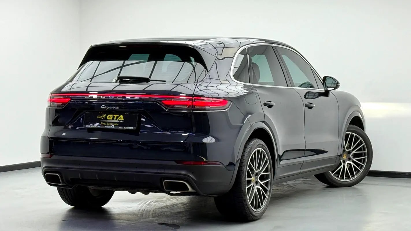 2021 Porsche Cayenne, Warranty, Full Porsche Service History, Excellent Condition, GCC - Thumbnail 4