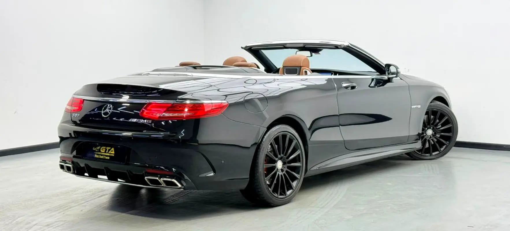 2016 Mercedes Benz S500 AMG Cabriolet With S63 Kit, Excellent Condition, GCC - Thumbnail 4