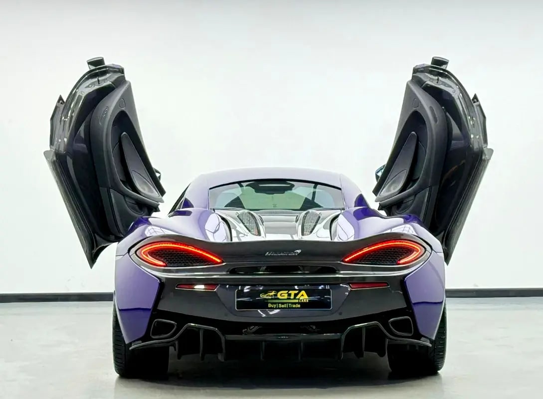 2019 McLaren 570 S, 2026 McLaren Warranty, 2027 McLaren Service Pack, Low km, GCC - Thumbnail 4