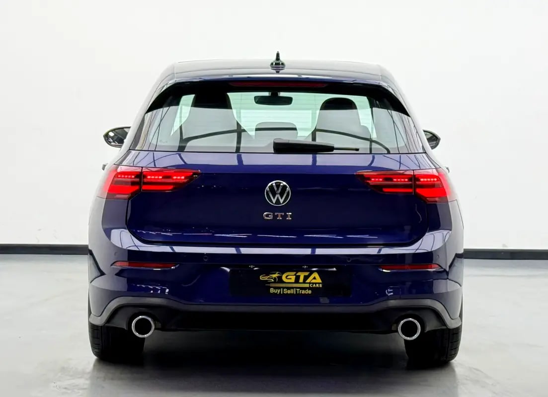 2022 Volkswagen Golf GTI, Warranty, Full VW Service History, Excellent Condition, GCC - Thumbnail 5
