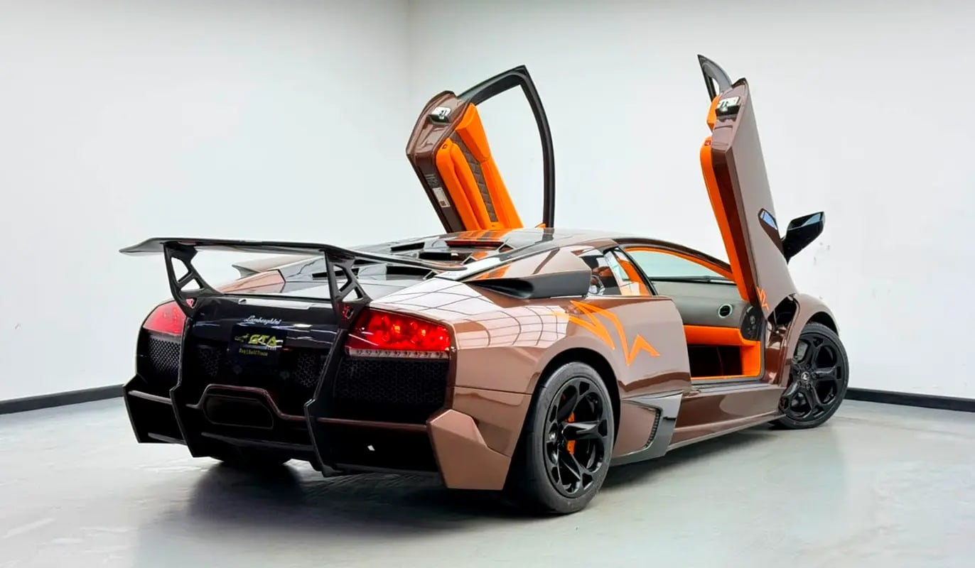 2009 Lamborghini Murciélago LP640-4 With SV Kit, Full Lamborghini Service History, Very Low Km, GCC - Thumbnail 4