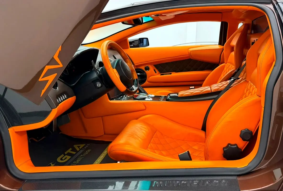 2009 Lamborghini Murciélago LP640-4 With SV Kit, Full Lamborghini Service History, Very Low Km, GCC - Thumbnail 10