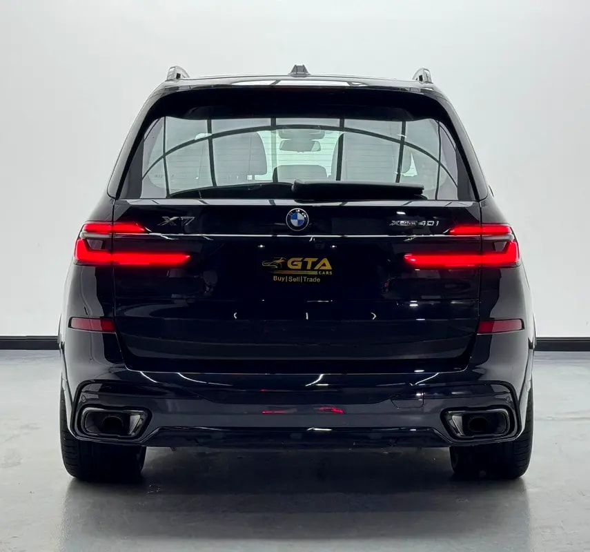 2025 BMW X7 xDrive40i M-Sport Pro, 2030 BMW Warranty + Service Pack, Low Km, Fully Loaded, GCC - Thumbnail 5