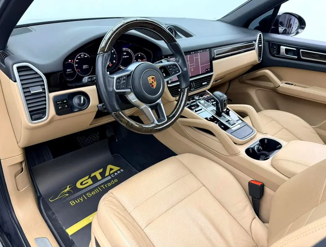2019 Porsche Cayenne, Warranty, Full Service History, Fully Loaded, Excellent Condition, GCC - Thumbnail 10