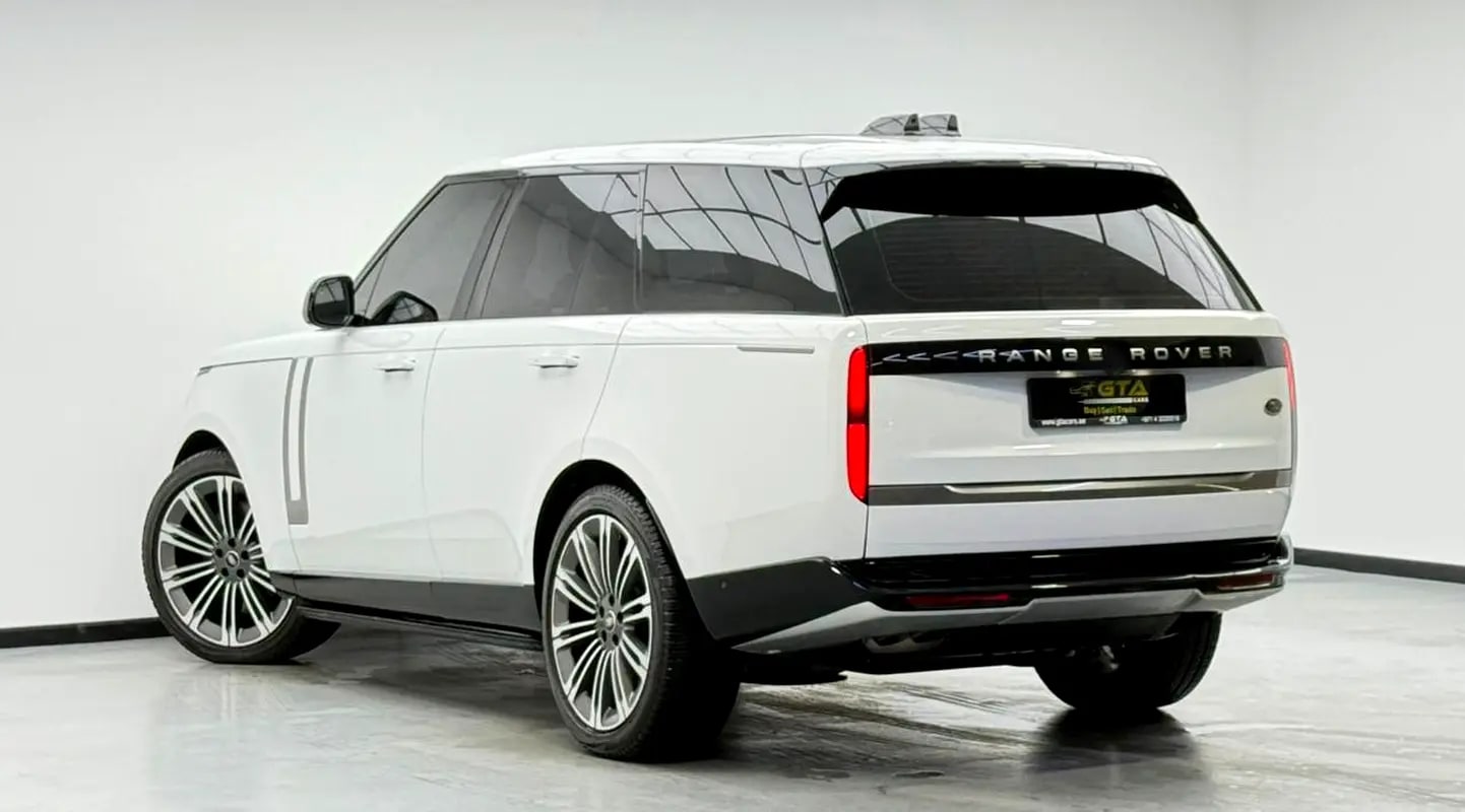 2023 Range Rover HSE P530, 2027 RR Warranty, 2028 RR Service Pack, Full RR Service History, GCC - Thumbnail 6