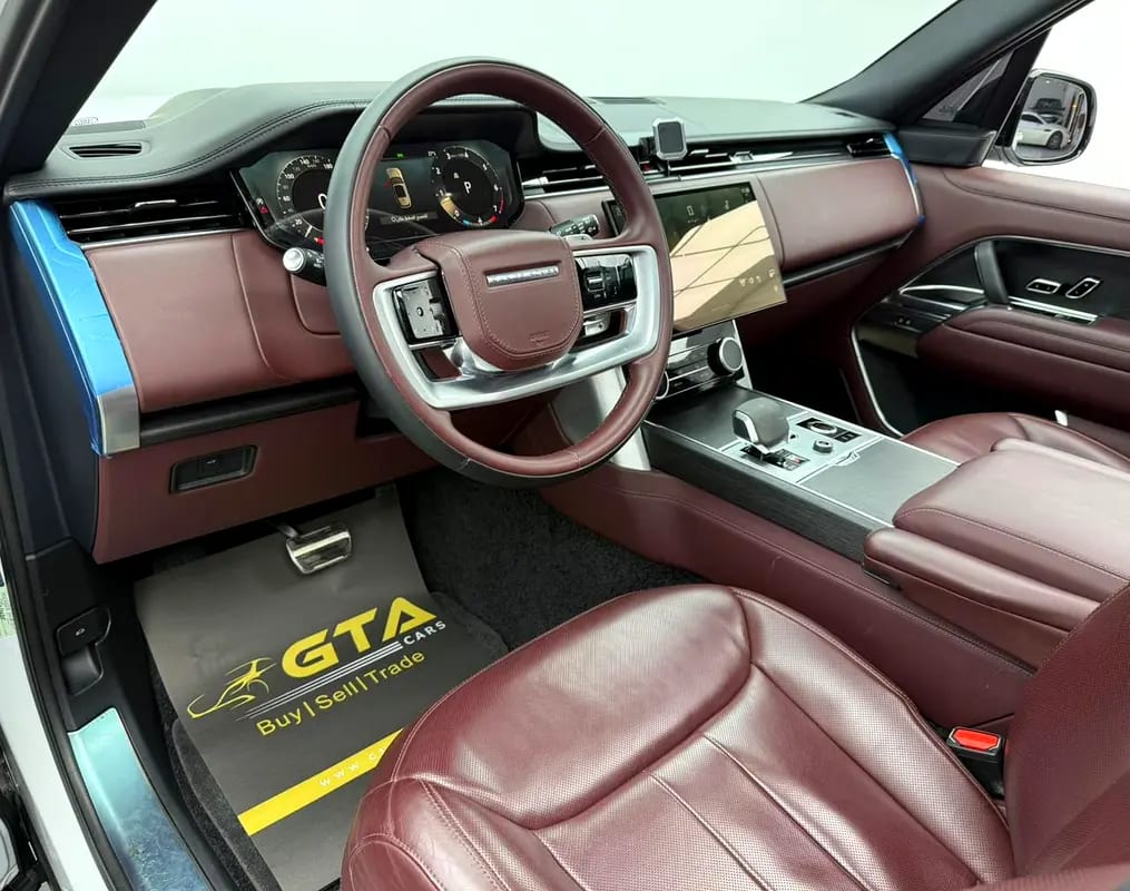 2023 Range Rover HSE P530, 2027 RR Warranty, 2028 RR Service Pack, Full RR Service History, GCC - Thumbnail 10