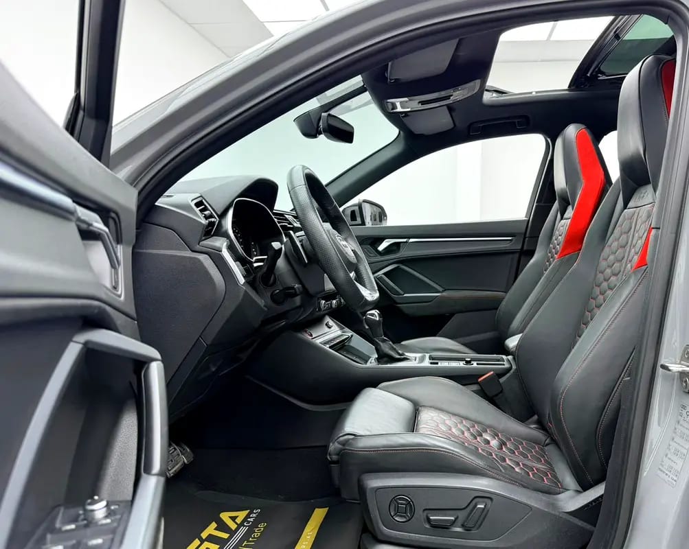 2021 Audi RSQ3, Warranty, Carbon Fiber Interior, Fully Loaded, Excellent Condition, GCC - Thumbnail 8