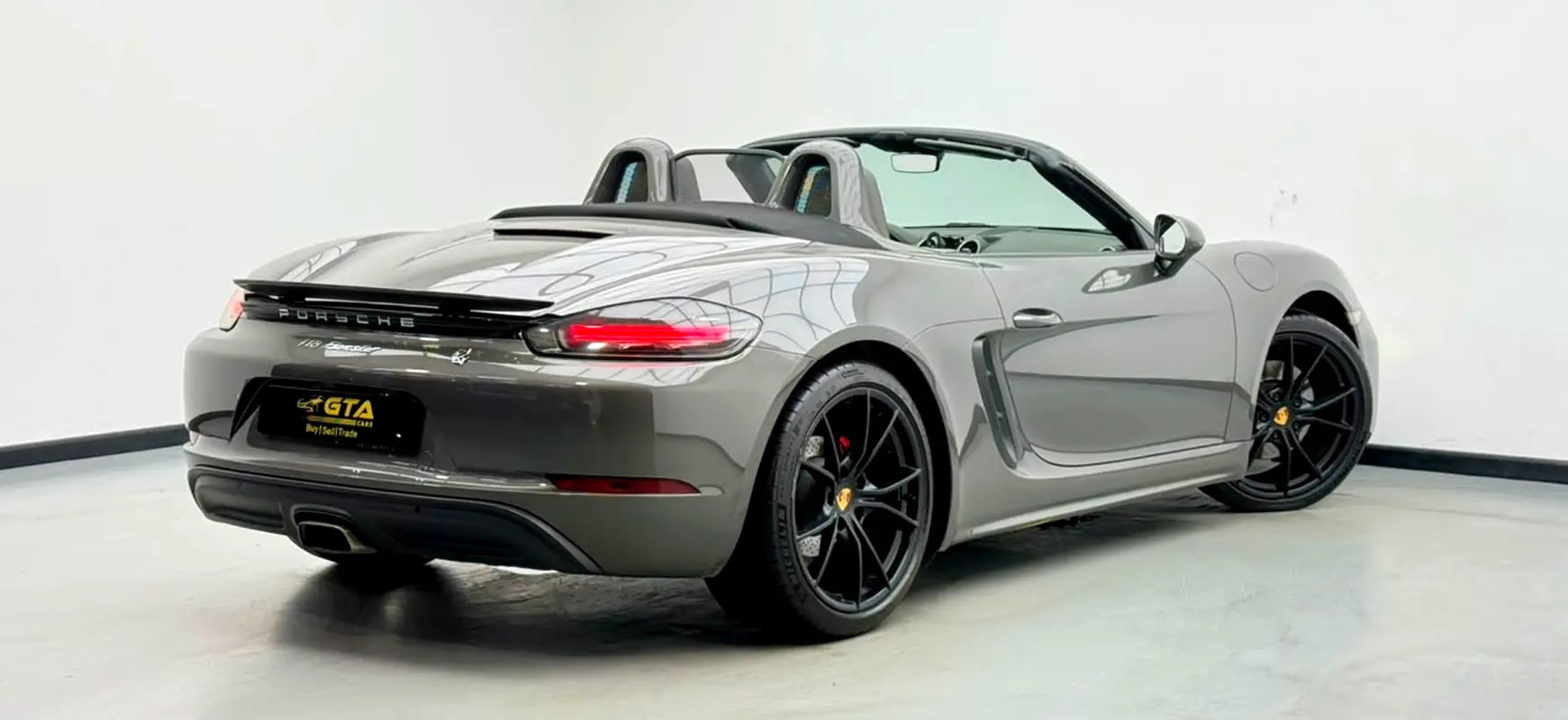 Porsche Boxster Standard 2017 | GCC Specs | Pristine Condition - Thumbnail 4