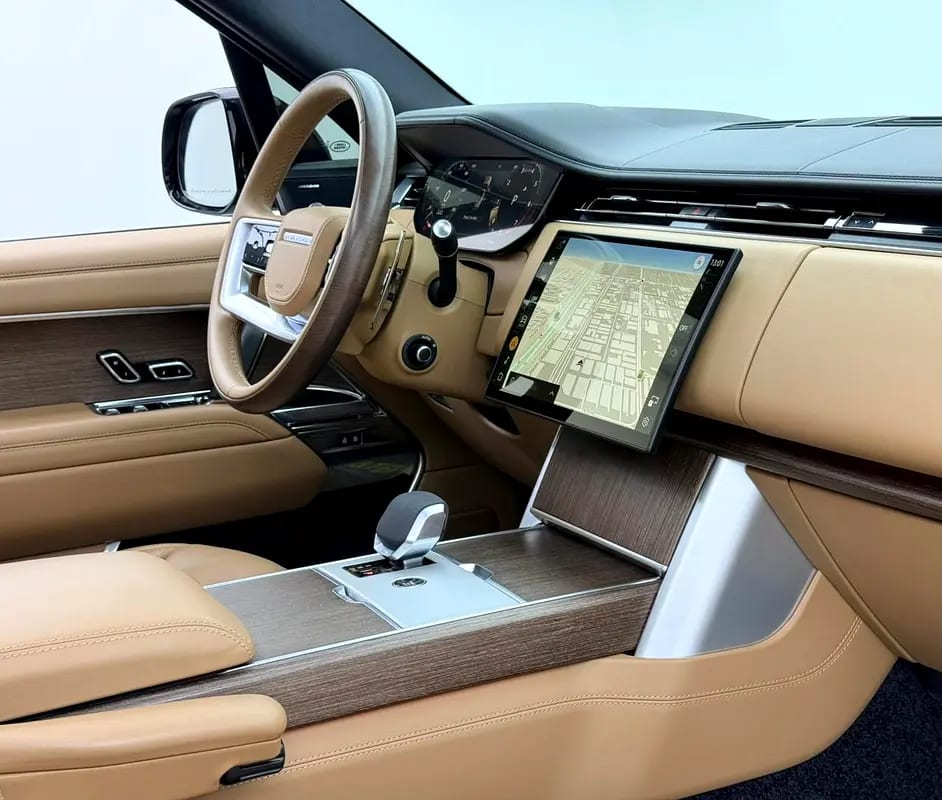 2025 Range Rover SE P360, 2030 RR Warranty + Service Pack, Full RR Service History, Very Low Km, GCC - Thumbnail 7