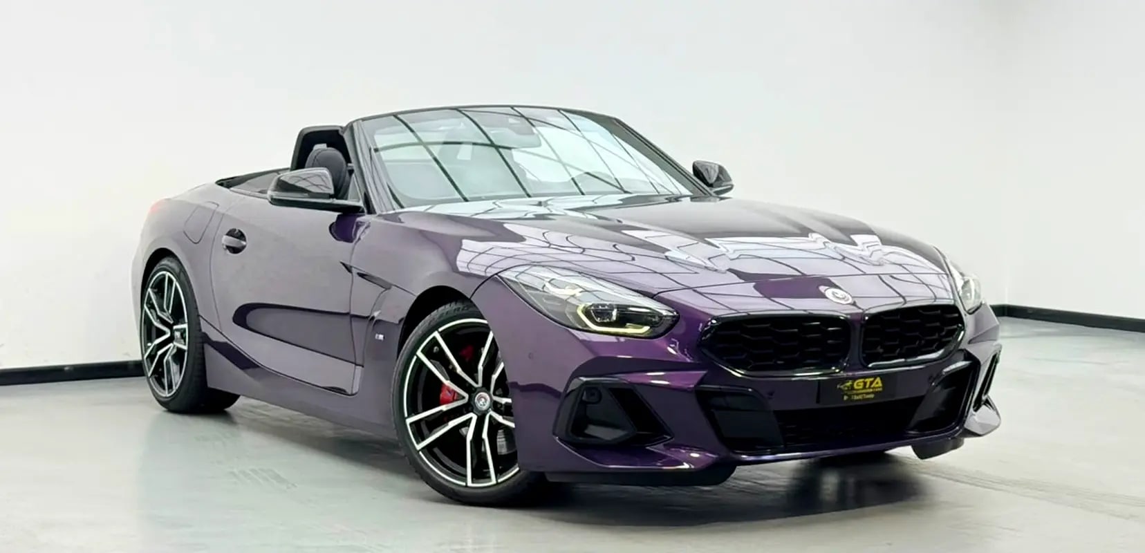 2023 BMW Z4 sDrive20i M-Sport, 2028 BMW Warranty + Service Pack, Full BMW Service Pack, Low Km, GCC - Thumbnail 3