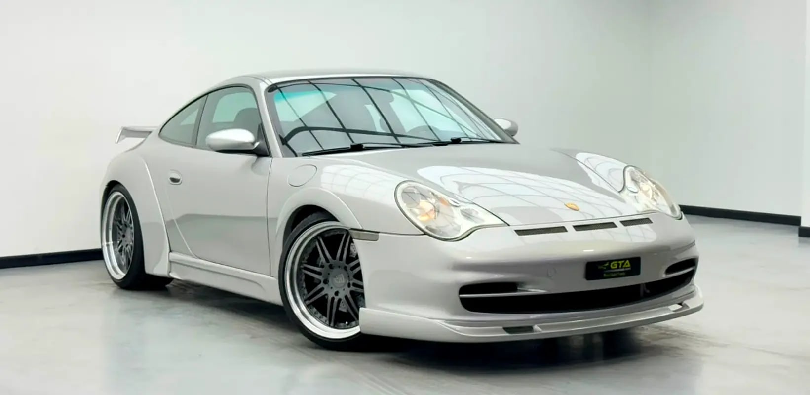 2002 Porsche 911 Carrera, Service History, Excellent Condition, Japanese Specs - Thumbnail 3